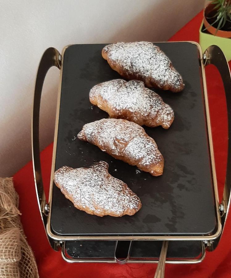Castell'Anselmo Essenziale Bed & Breakfast エクステリア 写真
