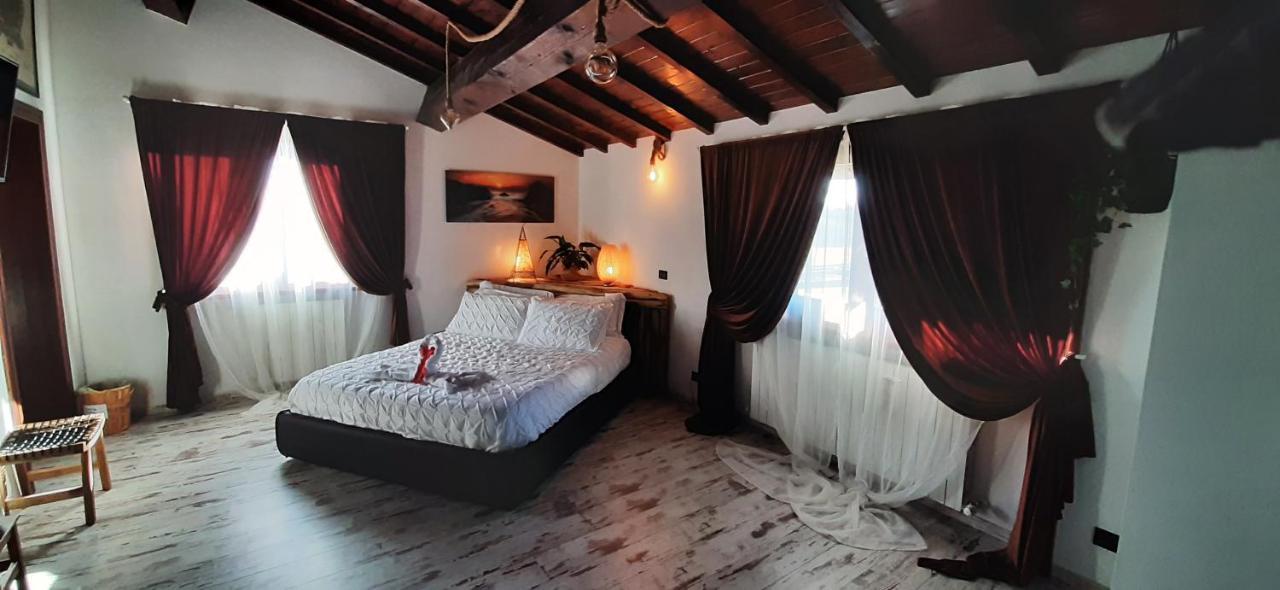 Castell'Anselmo Essenziale Bed & Breakfast エクステリア 写真